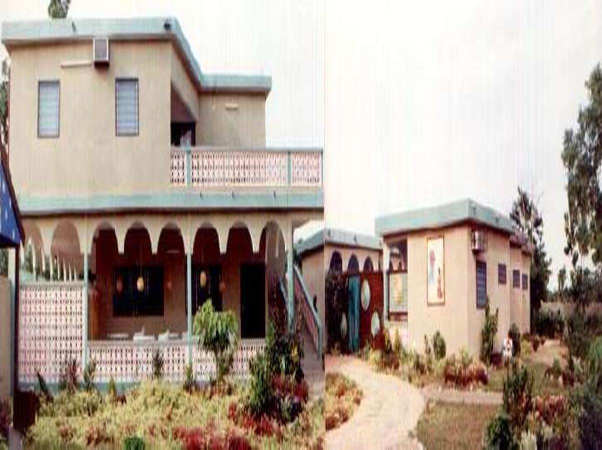 Hotel Marie Antoinette Kara Exterior foto